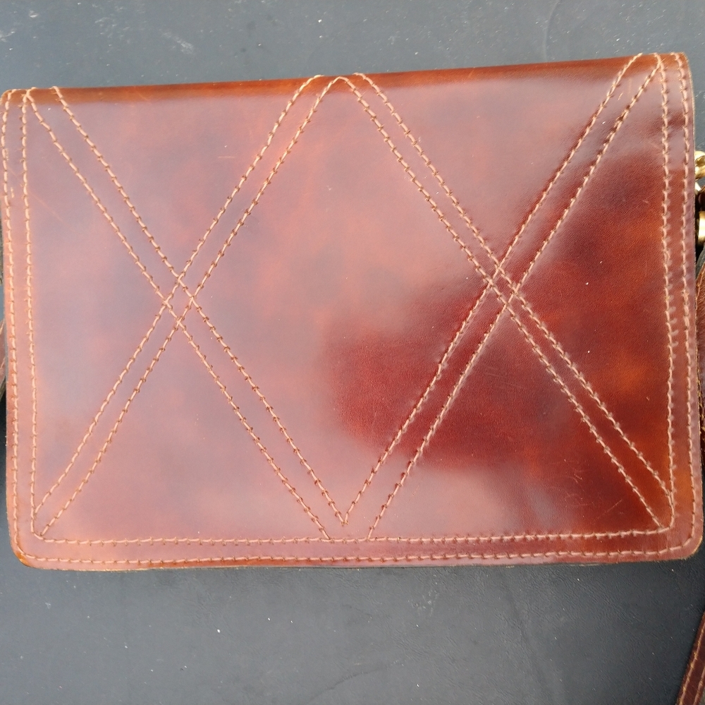 Vintage brown leather shoukder bag